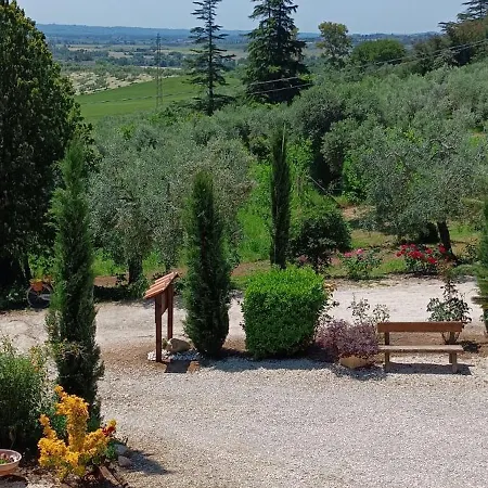 Colle Perazzoni شقة