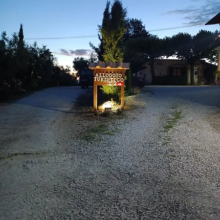 Colle Perazzoni شقة *
